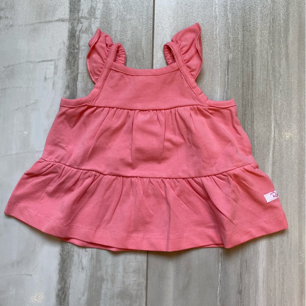 NWT RuffleButts Strawberry Pink Flutter Sleeve Tiered Tank Top, baby girls 3-6M
